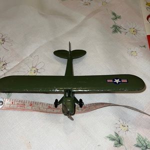 Vintage Hubley army piper cub metal airplane 433 toy